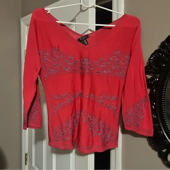 Etro Milano Red Embroidered V-Neck Women's Top - Picture 1 of 5
